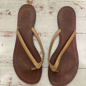 Tory Burch Terra Thong Sandal In Tan Patent Leather
